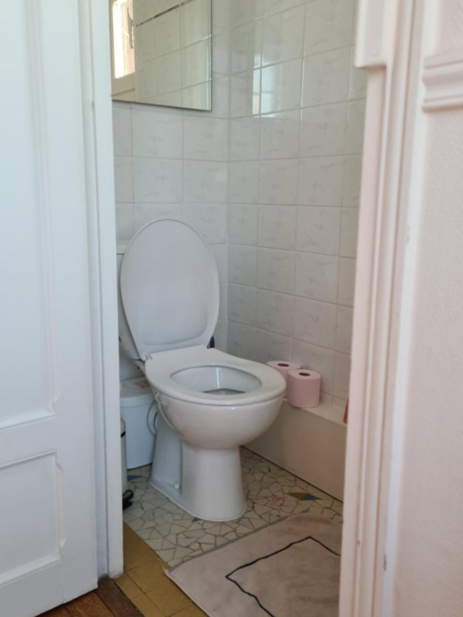 Apakabar Homestay - Proche Gare Melun, Parking Prive, Netflix La Rochette  外观 照片