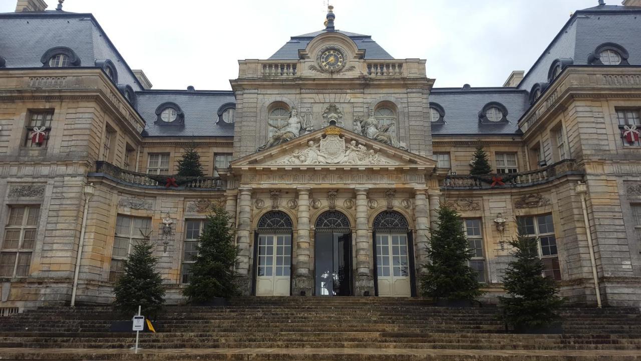 Apakabar Homestay - Proche Gare Melun, Parking Prive, Netflix La Rochette  外观 照片