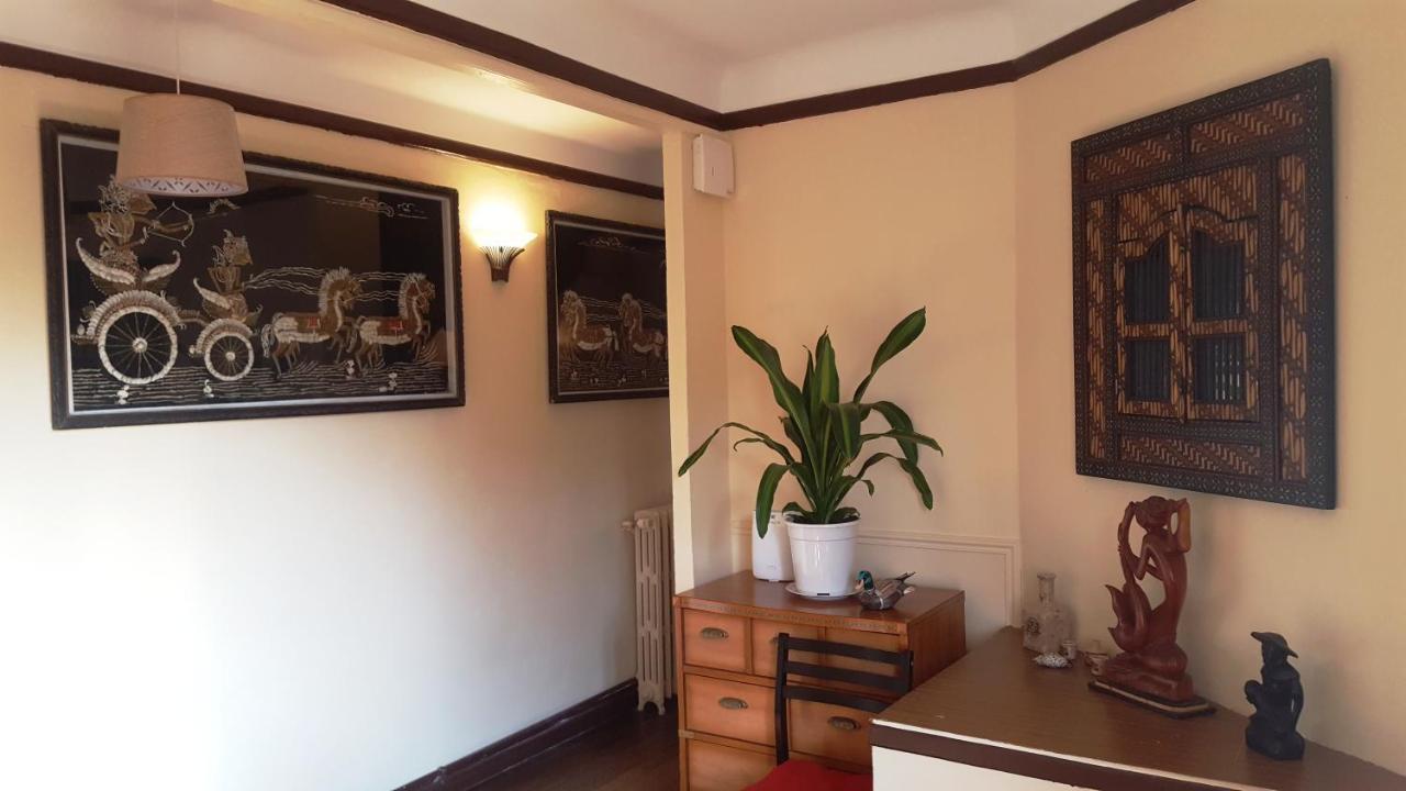 Apakabar Homestay - Proche Gare Melun, Parking Prive, Netflix La Rochette  外观 照片